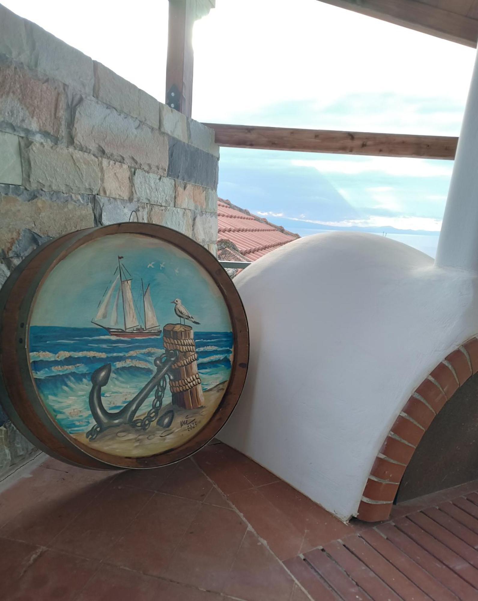 Hébergement de vacances Mesonisi με υπέροχη θέα στον παγασητικό!!